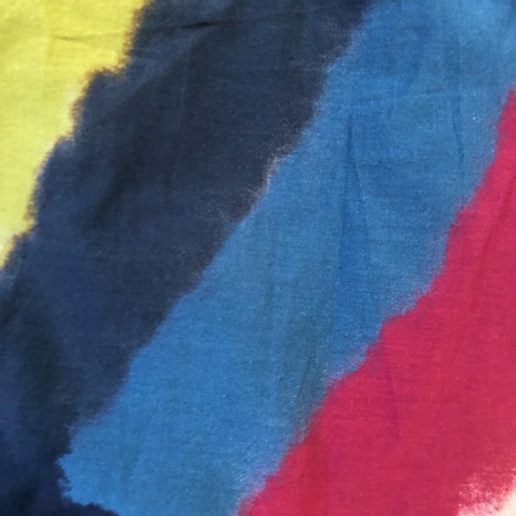 Velvet By Graham and Spencer Flutter Sleeve Colorful Top Size M - Picture 14 of 15